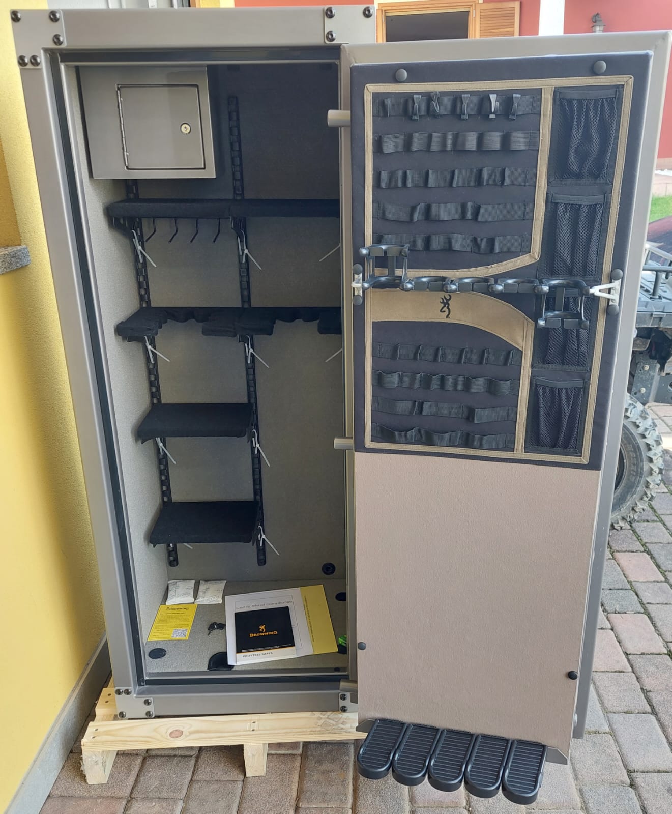 0612304a-82f6-444b-a6ed-361ee09d875a